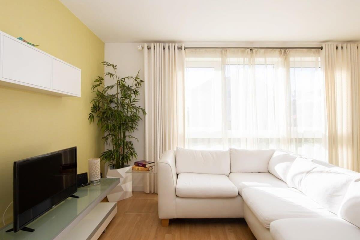 Sunny & Modern Near The Beach & Village W Parking East Wittering Esterno foto