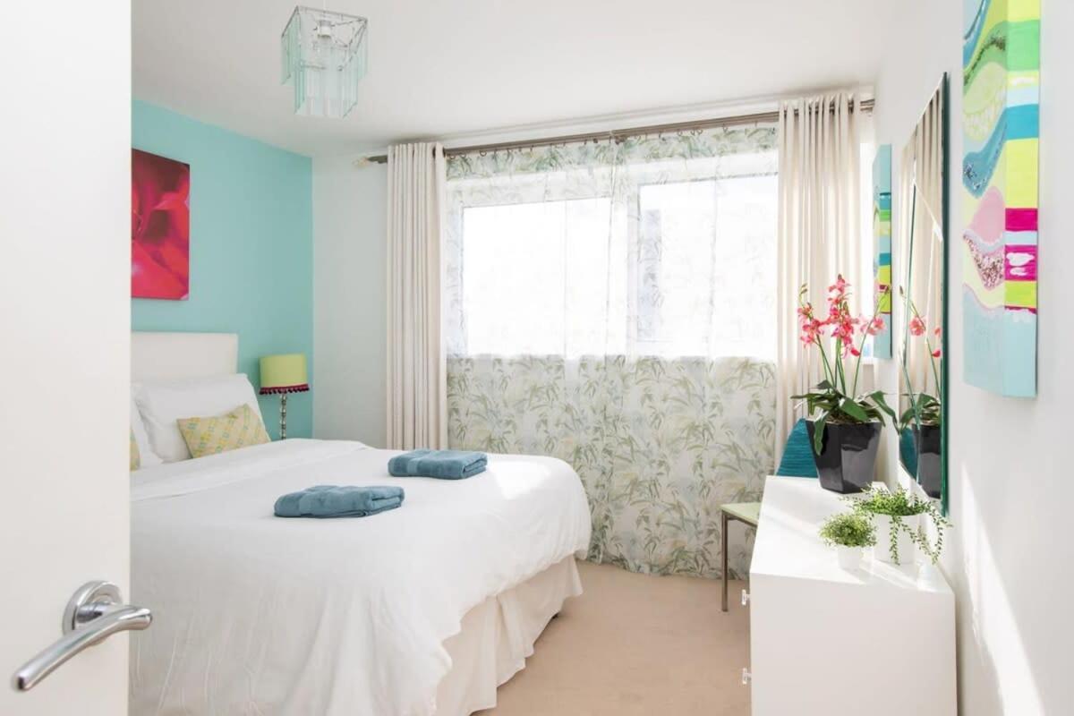 Sunny & Modern Near The Beach & Village W Parking East Wittering Esterno foto